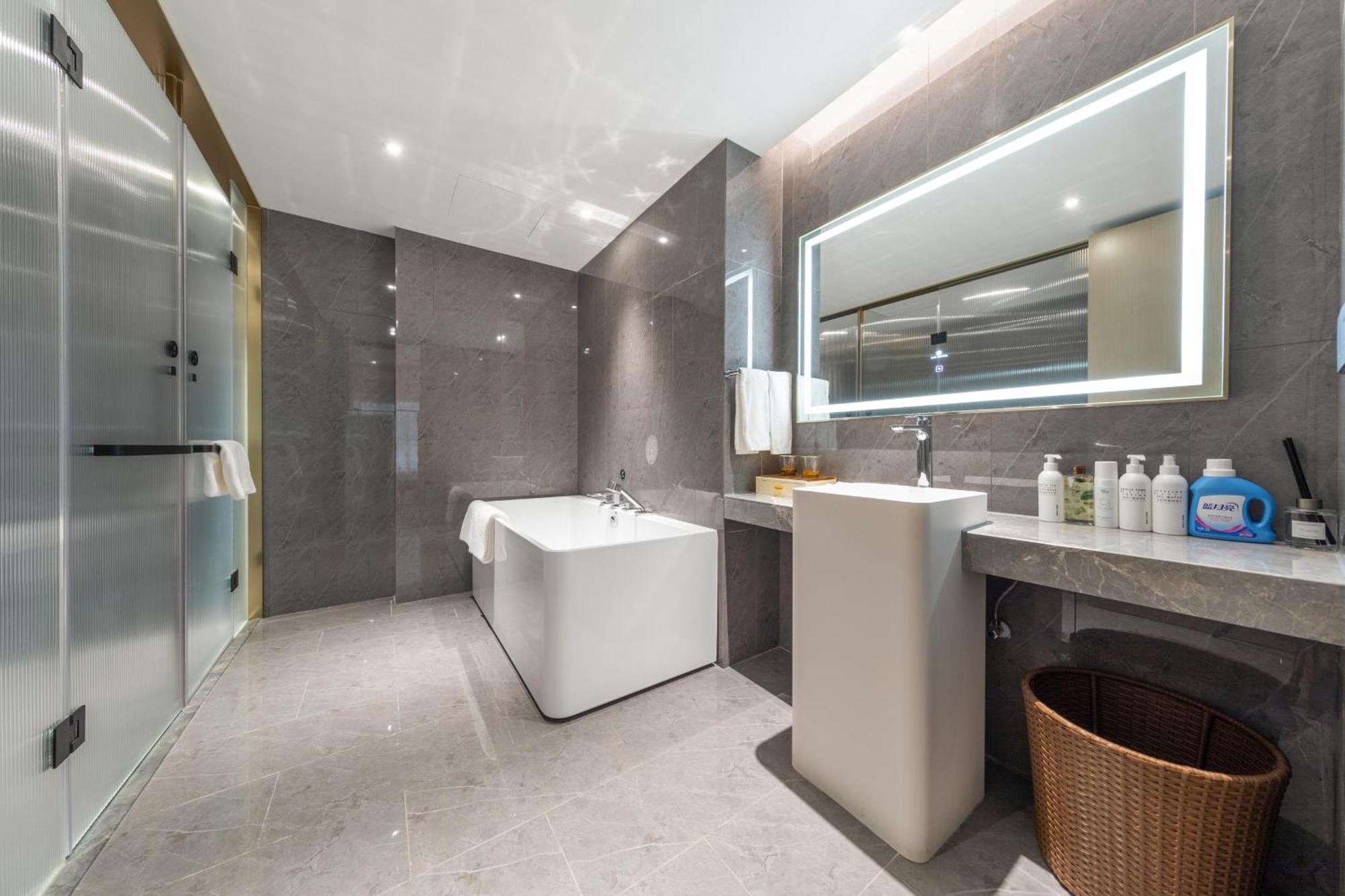 Guangzhou Baiyun Airport Mehood Liz Hotel Free Shuttle Bus To Airport Buitenkant foto